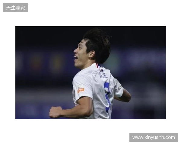 半场-玉昆暂0-0申花 约尼查造险两队合计1射正 半场-玉昆暂0-0申花 约尼查造险两队合计1射正