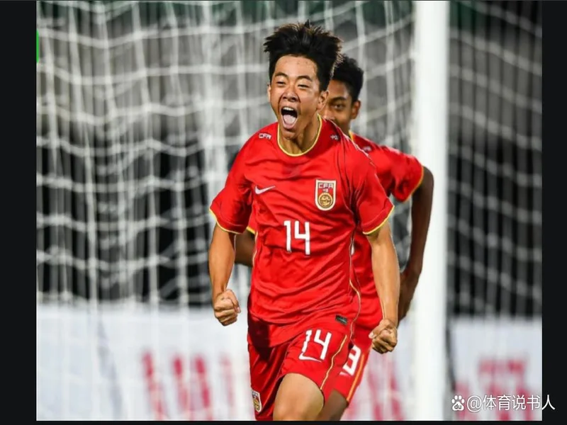 媒体人：U17国脚张伯霖接近加盟湖北星辉，玉昆也曾向球员报价